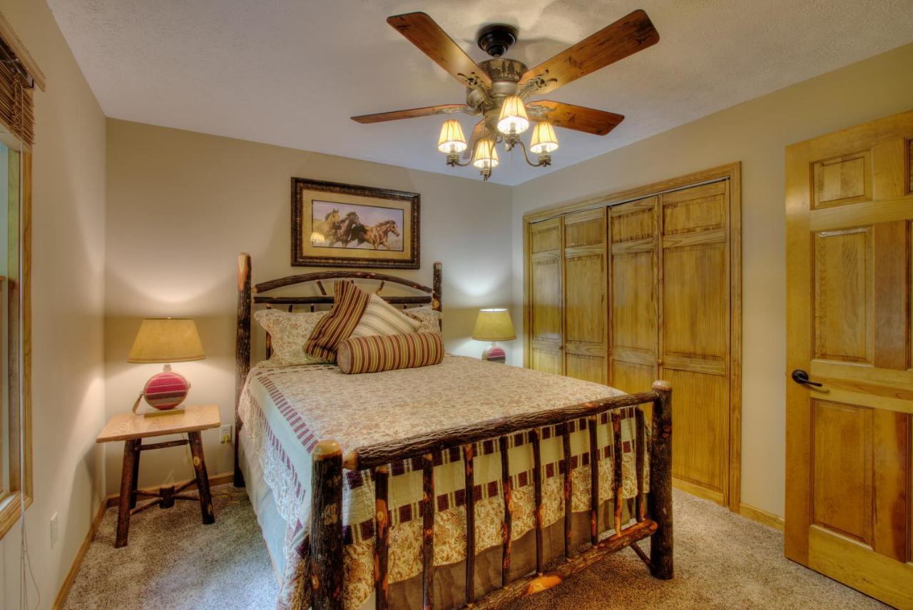 Gorgeous "Country Roads" By Honeybearcabins 4Br 4Ba, Next To Pool, Easy Drive, Main Strip Location! Pigeon Forge Exterior photo